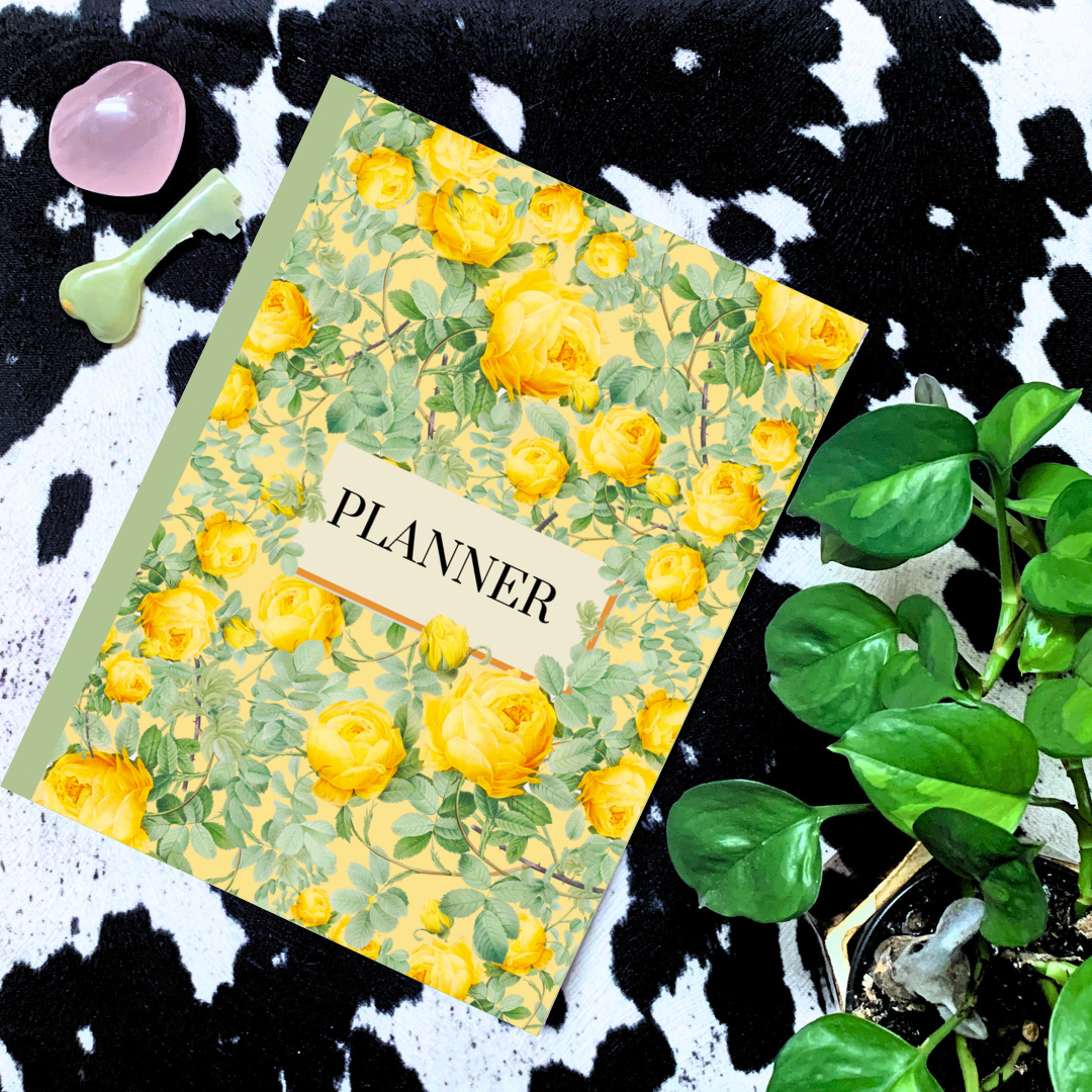 MoSt Simple Monthly Weekly Planner with Notes, 5 years, Hardcover